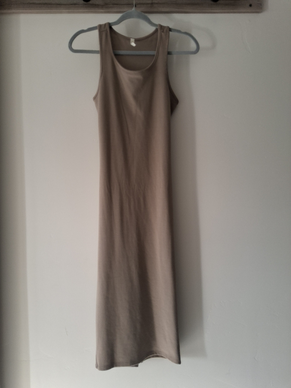 Lyss Loo Sleeveless Taupe Maxi Dress